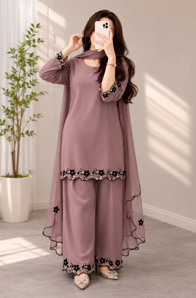 3PC Lawn Embroidered Suit